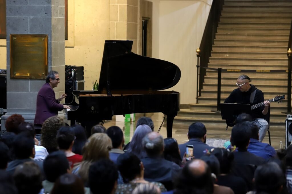 La Antigua Casona de Xicoténcatl se sumó por primera vez a la “Noche de Museos” con un concierto gratuito del reconocido Héctor Infanzón Trío.