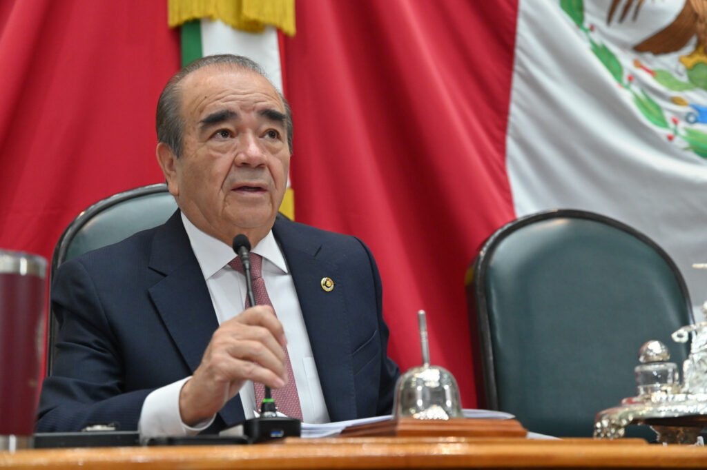 El Congreso del Estado de México recibió el Tercer Informe de Gestión del titular de la Fiscalía General de Justicia (FGJEM), José Luis Cervantes Martínez.
