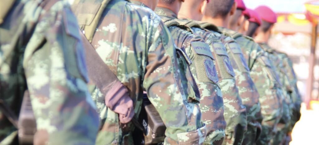 El Senado de la República aprobó cinco proyectos de decreto para autorizar la salida de elementos del Ejército, la Fuerza Aérea y la Armada de México.