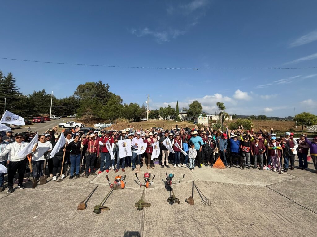 Servidores públicos y habitantes participan en la campaña “Yo limpio Joco, ¿y tú?”