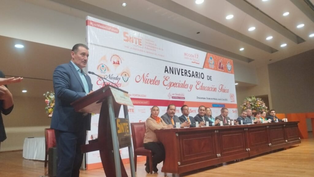 Aniversario de los Niveles Especiales, Educación Física y Educación para Adultos.