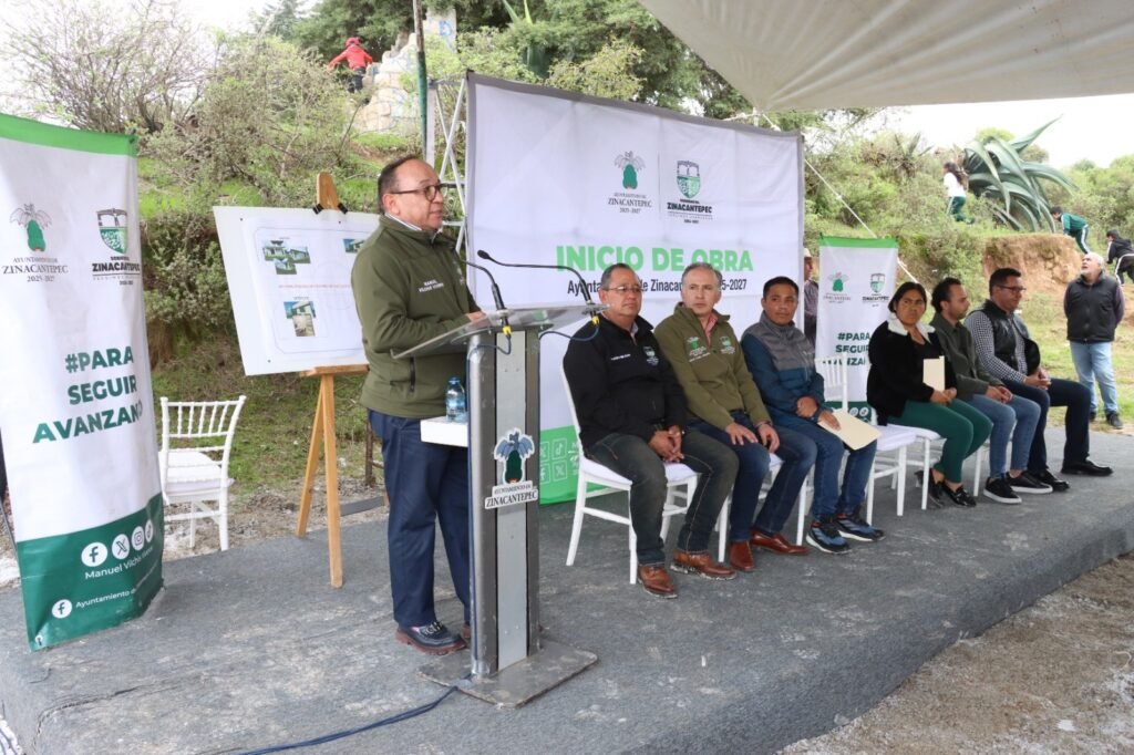 El presidente municipal, Manuel Vilchis Viveros supervisó la rehabilitación integral del Centro de Salud ubicado en la comunidad de Loma de San Francisco.