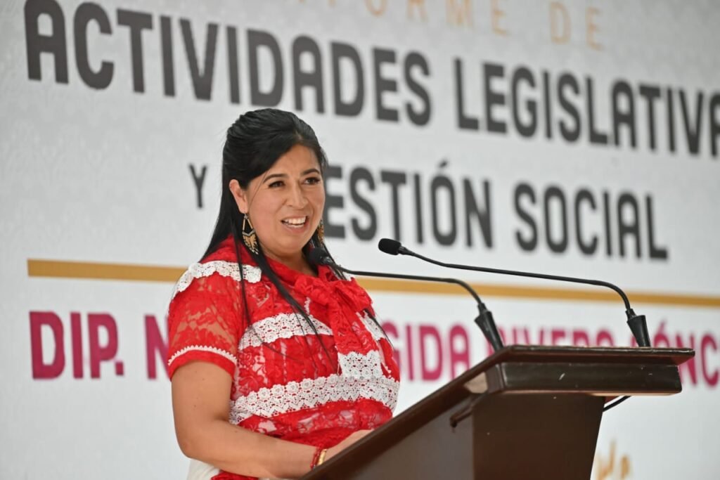 La diputada Nelly Brígida Rivera Sánchez, de morena, rindió su Primer Informe de Actividades Legislativas.