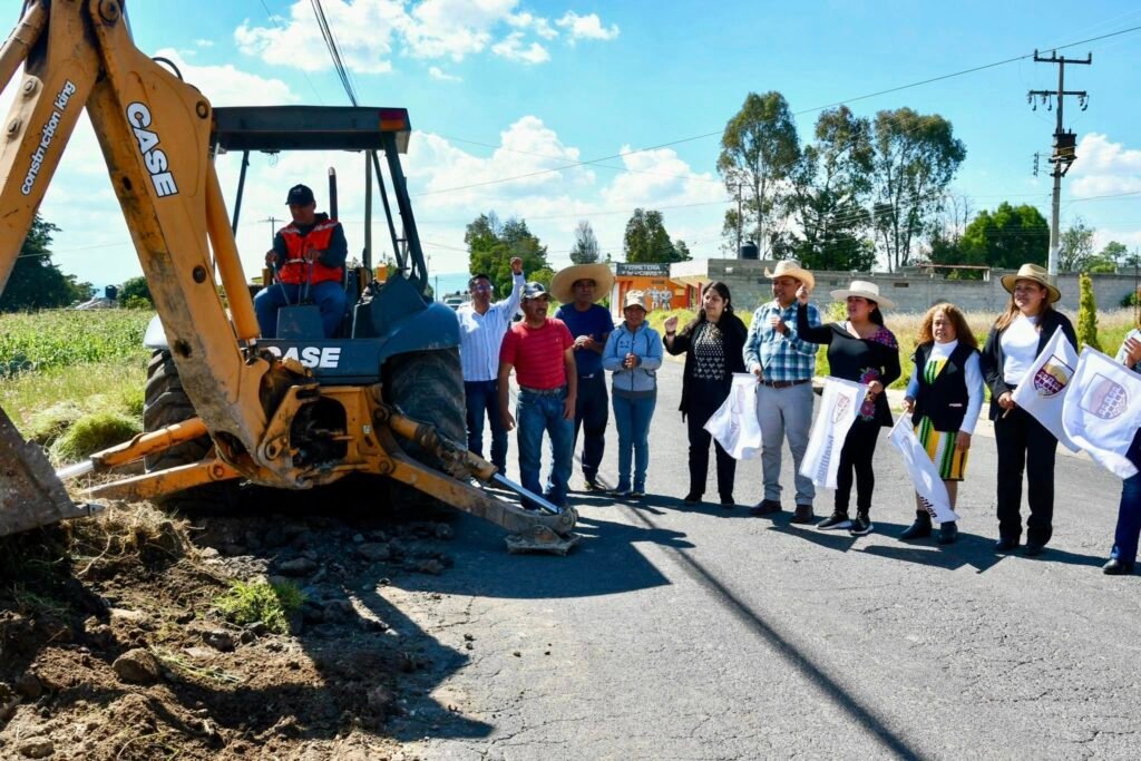 Inicio de obras en Jocotitlán.