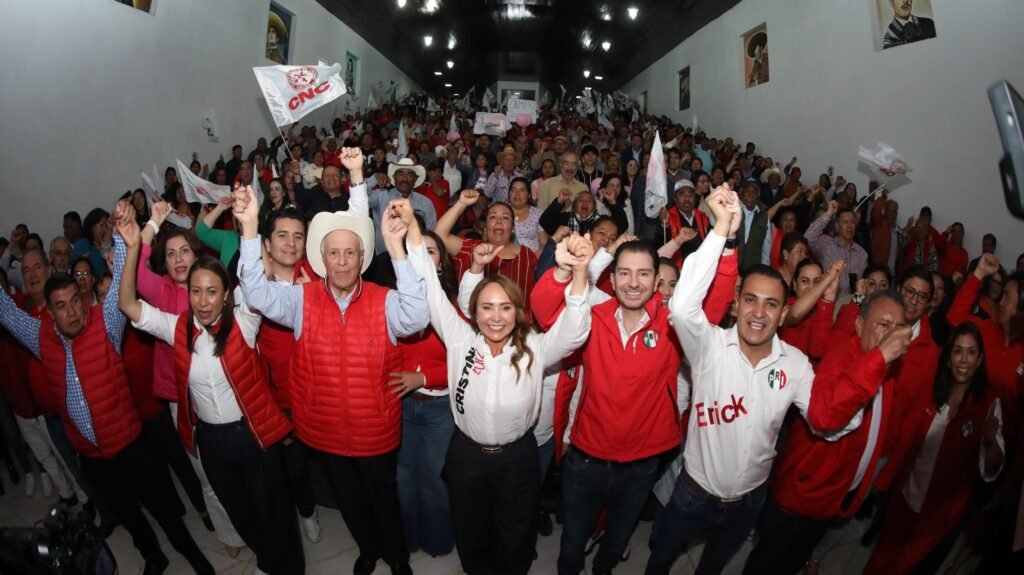 Cristina Ruiz encabezó la inauguración del Comité Municipal del PRI en Jocotitlán.