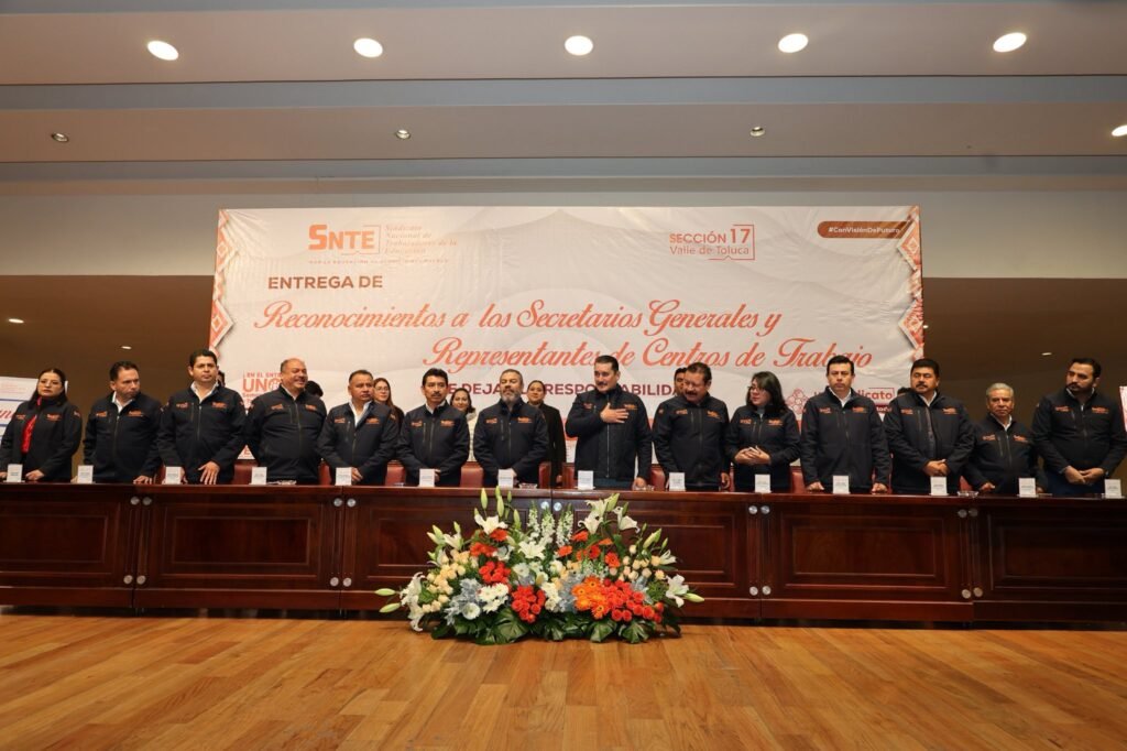 SECCIÓN 17 DEL SNTE RECONOCE LIDERAZGO Y LABOR SINDICAL DE REPRESENTANTES