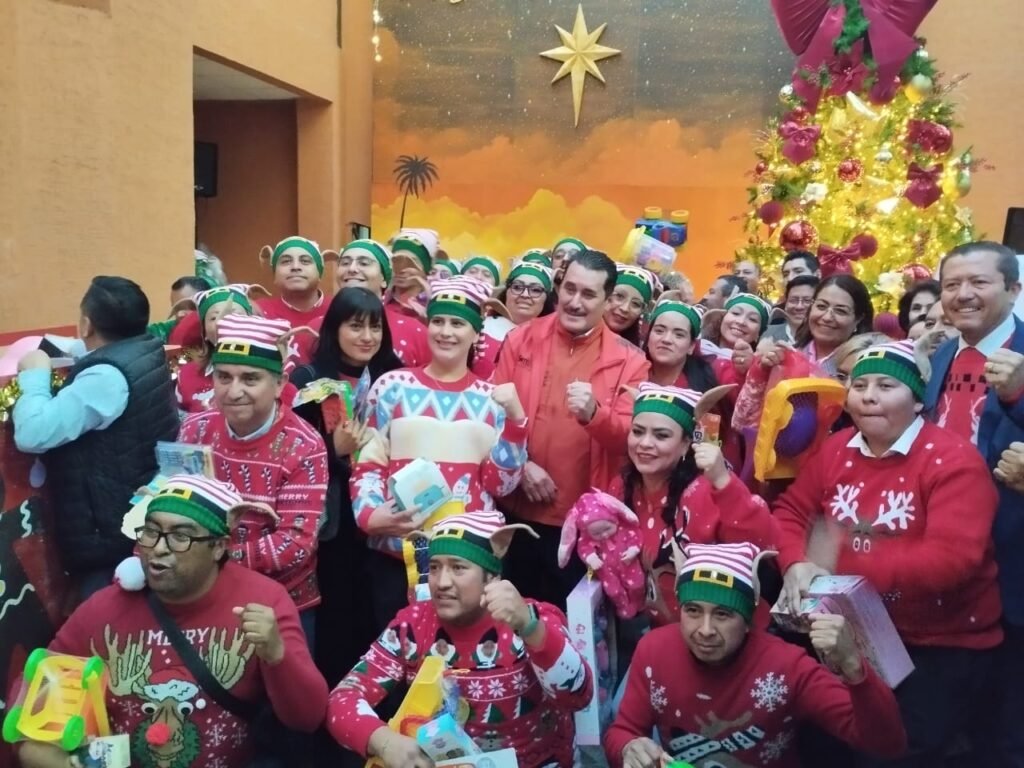 INICIA SECCIÓN 17 DEL SNTE COLECTA “UN JUGUETE, UNA SONRISA”