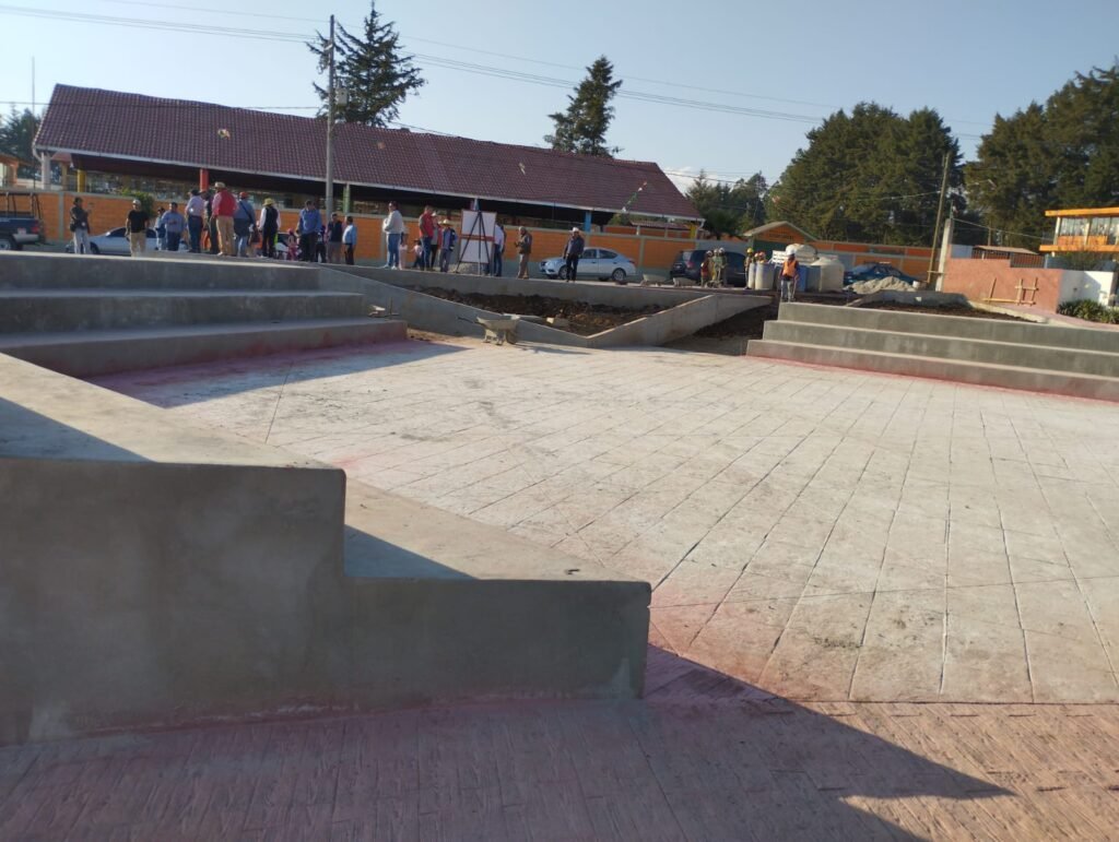 EN VILLA VICTORIA, MARIO SANTANA INICIA 2026 CON TRABAJO