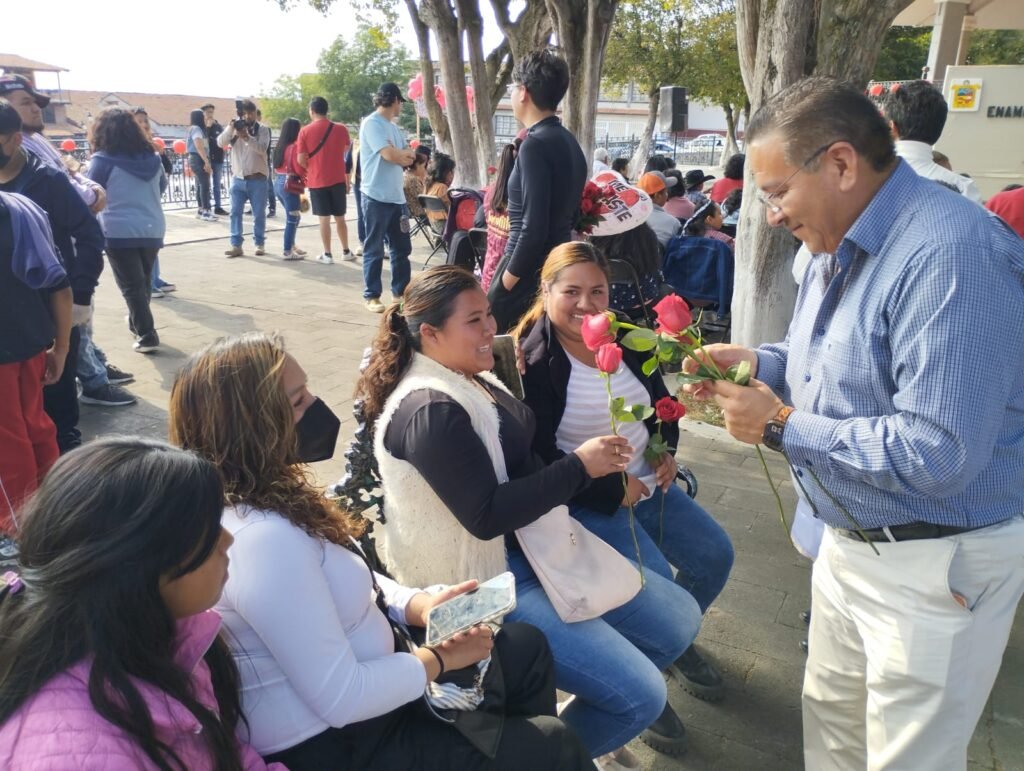 “ENAMÓRATE EN JOCOTITLÁN” LLENA DE MÚSICA, DEPORTE Y TRADICIÓN EL CENTRO Y LAS COMUNIDADES