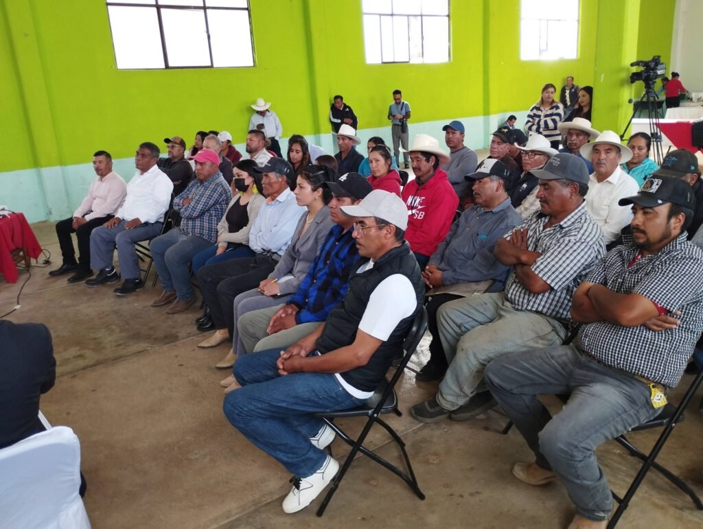 Cabildo abierto en Villa Victoria, Estado de México.