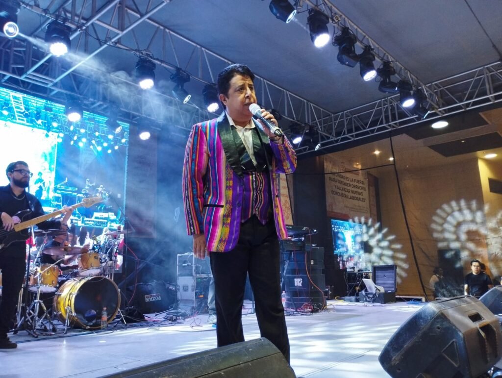 CELEBRA SNTE 82 AÑOS DE LAS SECUNDARIAS GENERALES