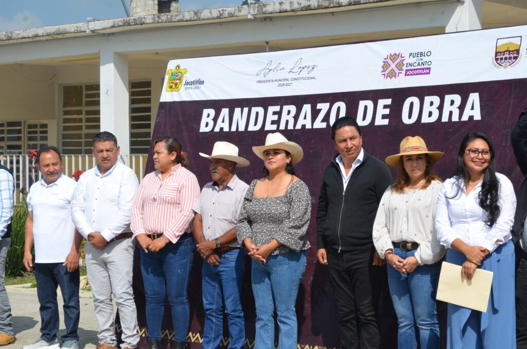 EN JOCOTITLÁN MAVORO CONTARÁ CON TECHUMBRE EN LA PRIMARIA IGNACIO ZARAGOZA