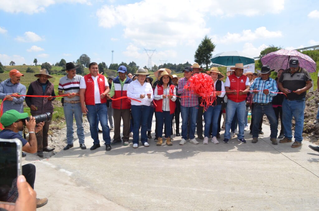 Pavimento, San Agustín Altamirano Segunda Sección, Villa Victoria.